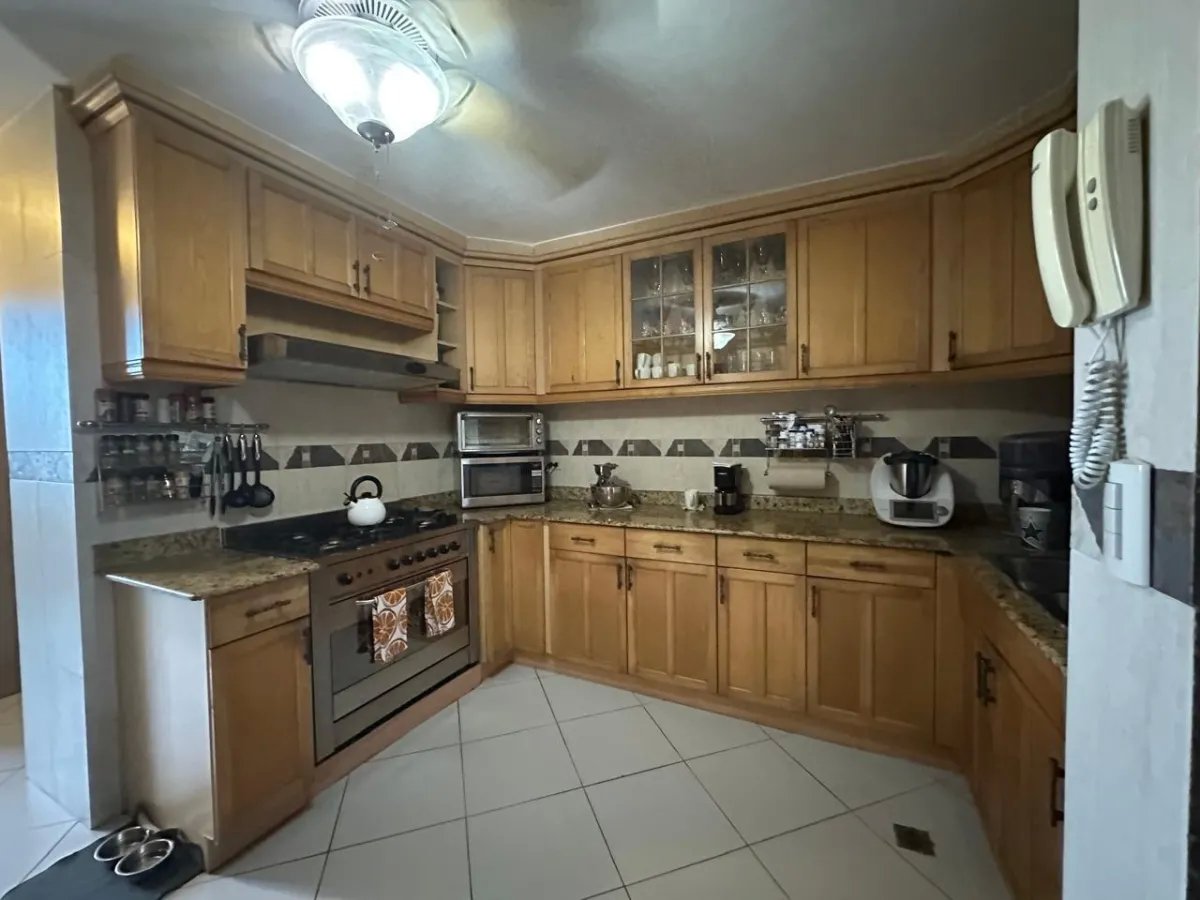 Se vente apartamento en PH Vista Obarrio