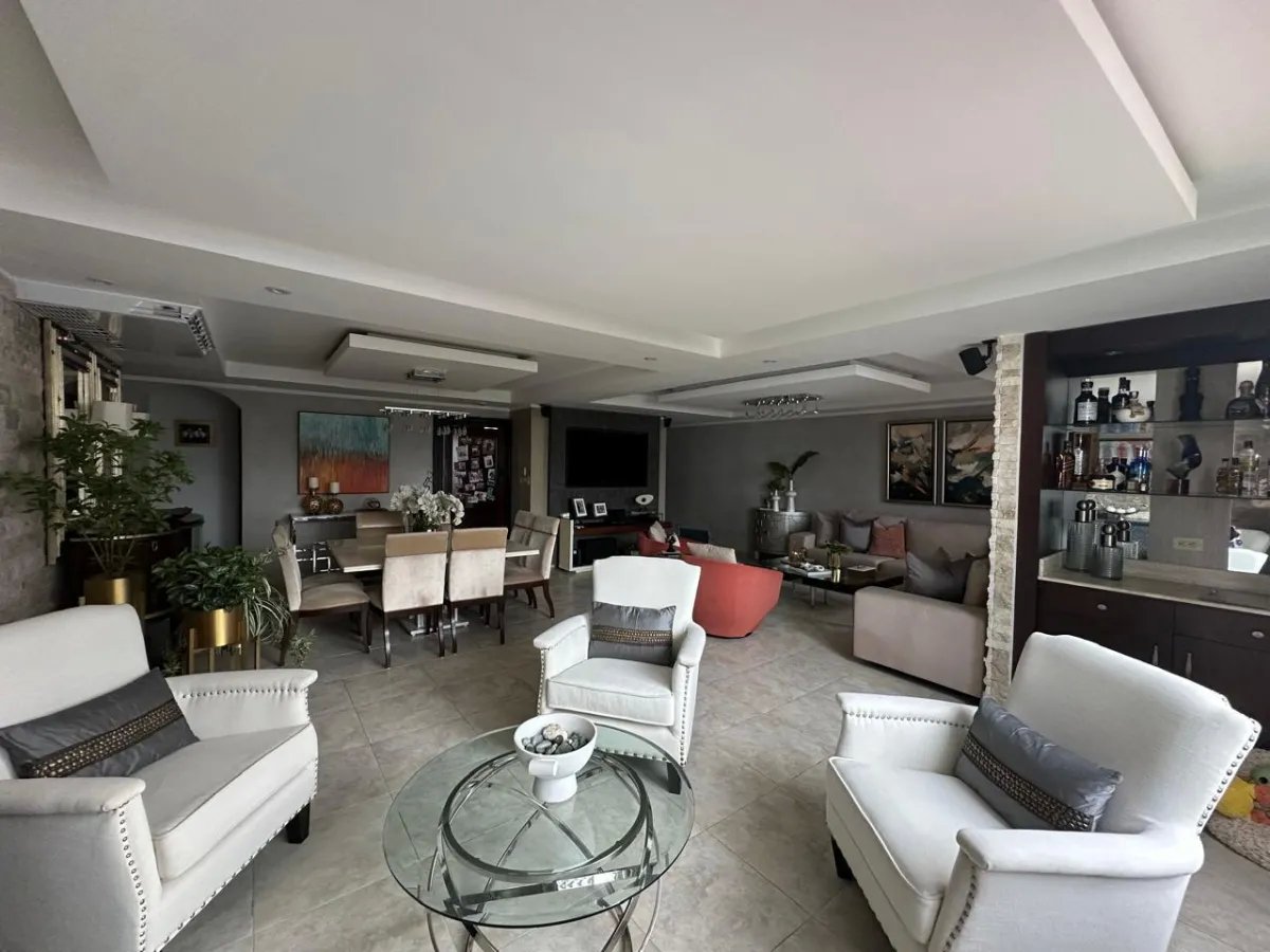 Se vente apartamento en PH Vista Obarrio