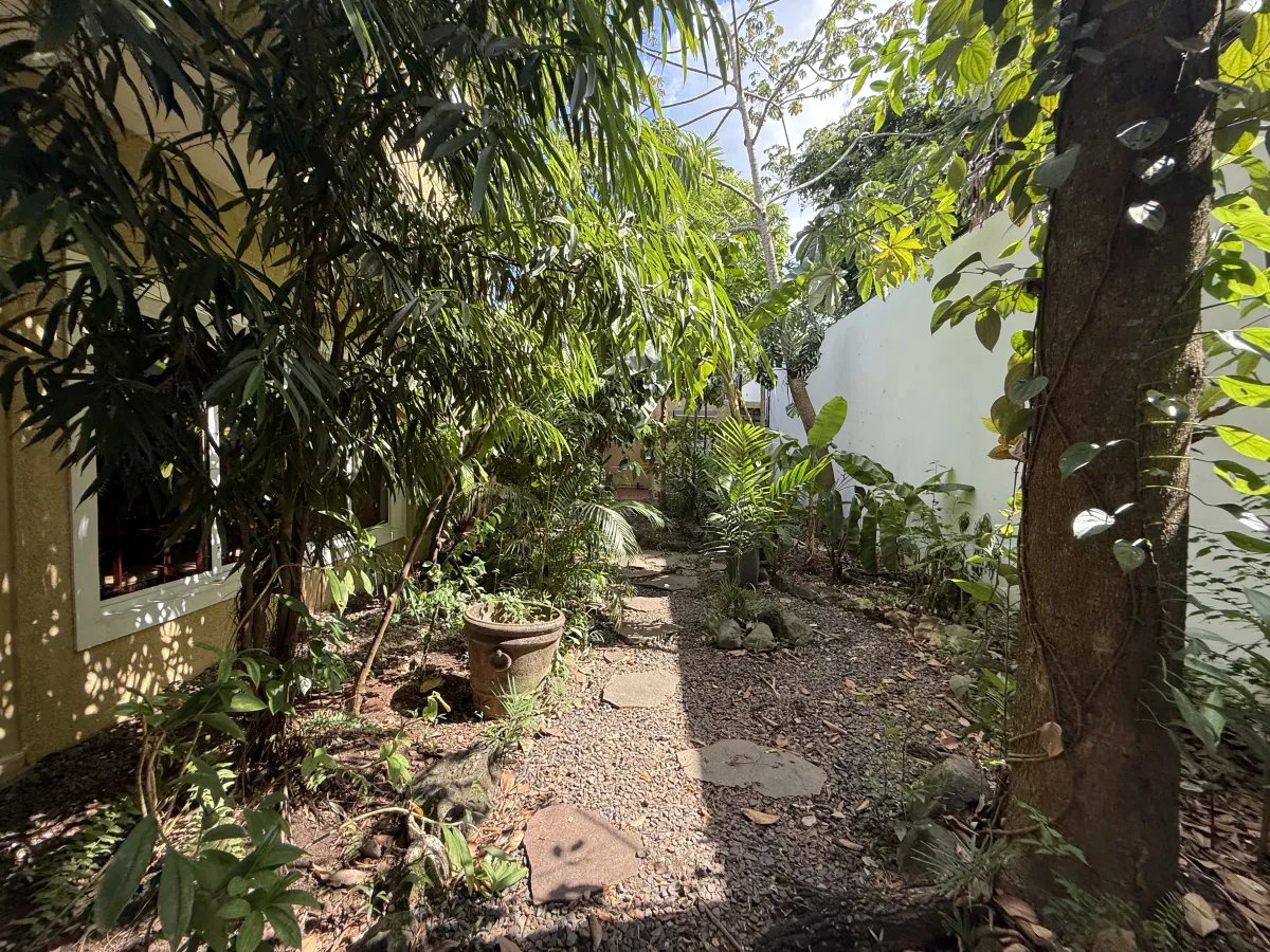 House for sale in PH Residencial Las Perlas