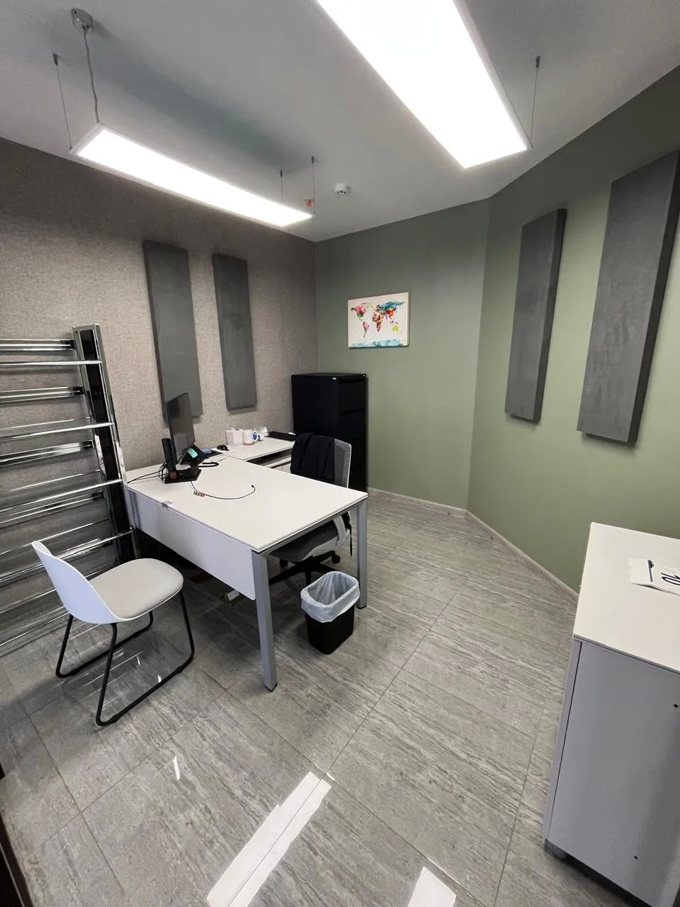 Office For Rent in Avenida Balboa