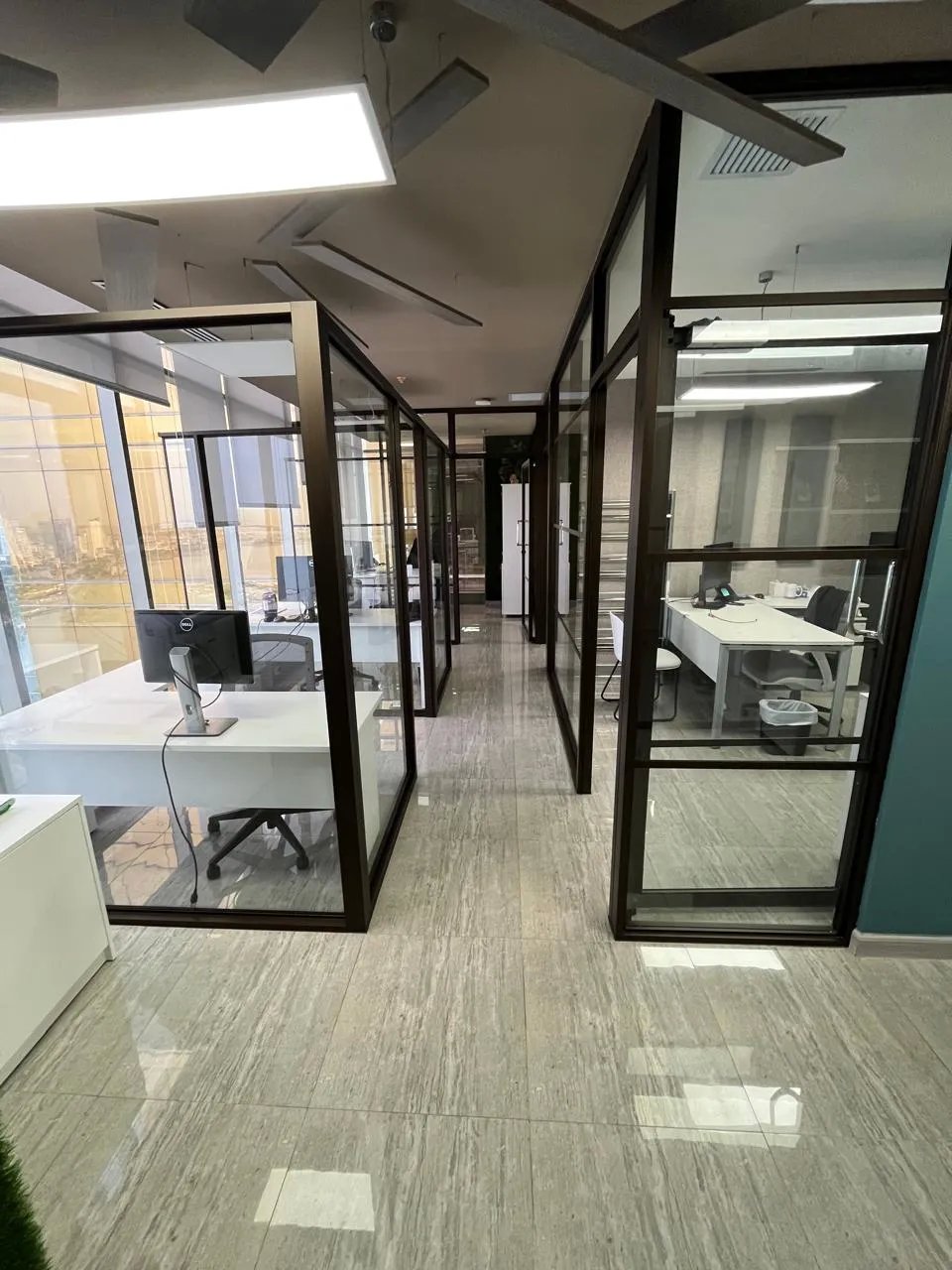 Office For Rent in Avenida Balboa