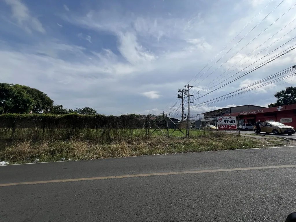 House For Sale in Pedregal