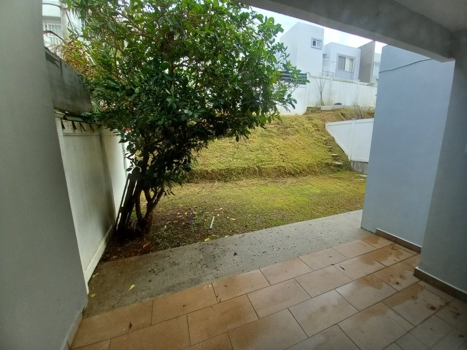 Duplex For Sale in Brisas del Golf