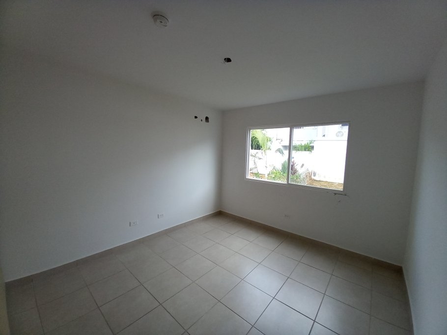 Duplex For Sale in Brisas del Golf