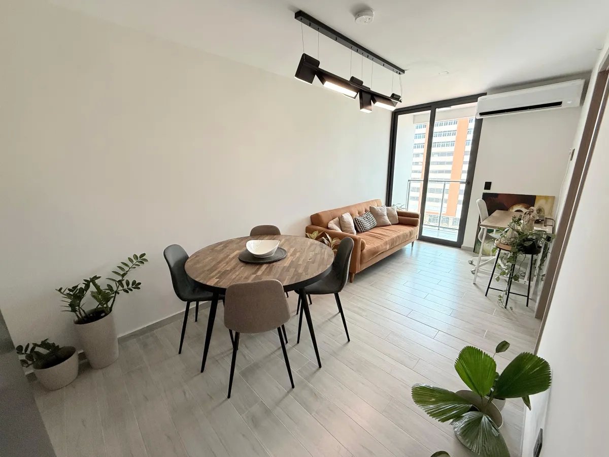 ALQUILER DE APARTAMENTO EN BELLA VISTA