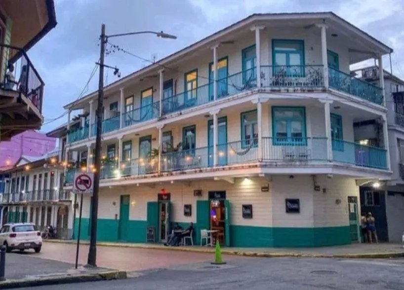 Venta de locales, proyecto Flor de Lirio, Casco Viejo