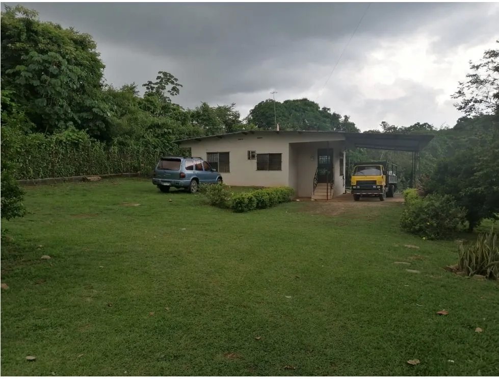 VENTA DE TERRENO CON CASA EN CHILIBRE, OPORTUNIDAD