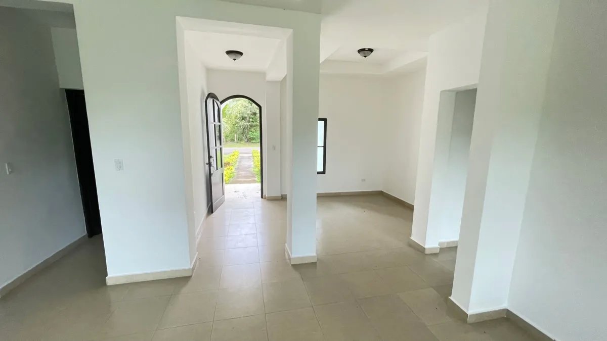 Venta de Casa de Campo y Playa en Hacienda Pacífica, San Carlos 189.02 m2
