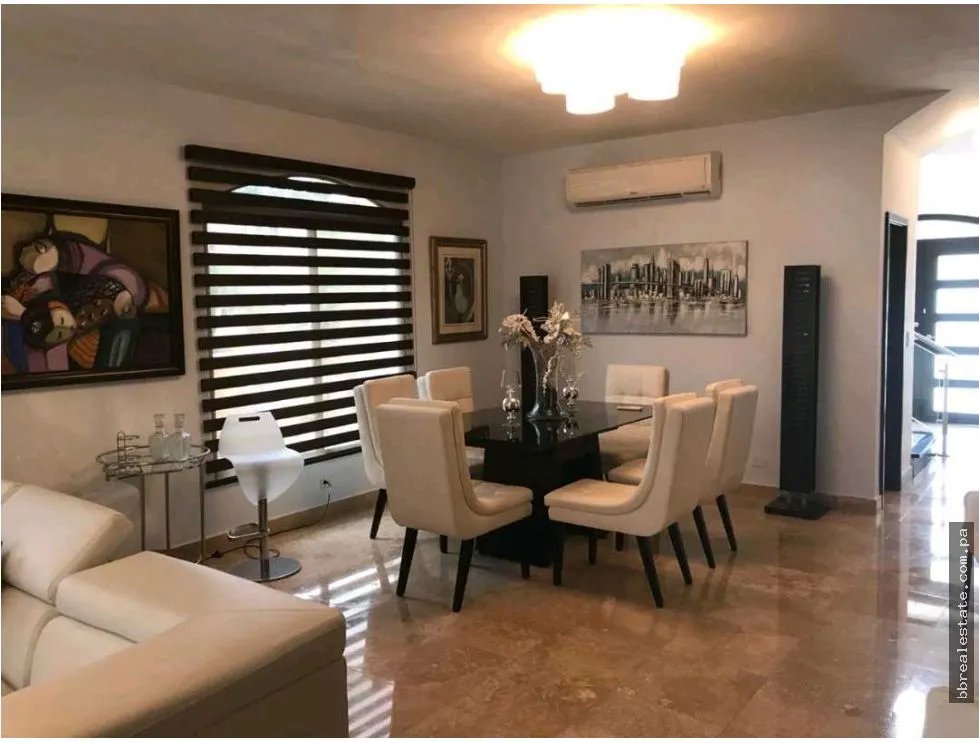 Venta de casa en el PH Clayton Village, Clayton