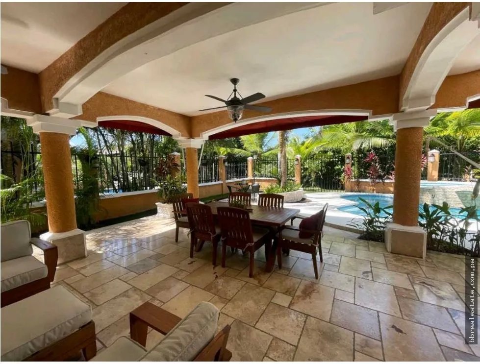 Single Family House for rent in Clayton