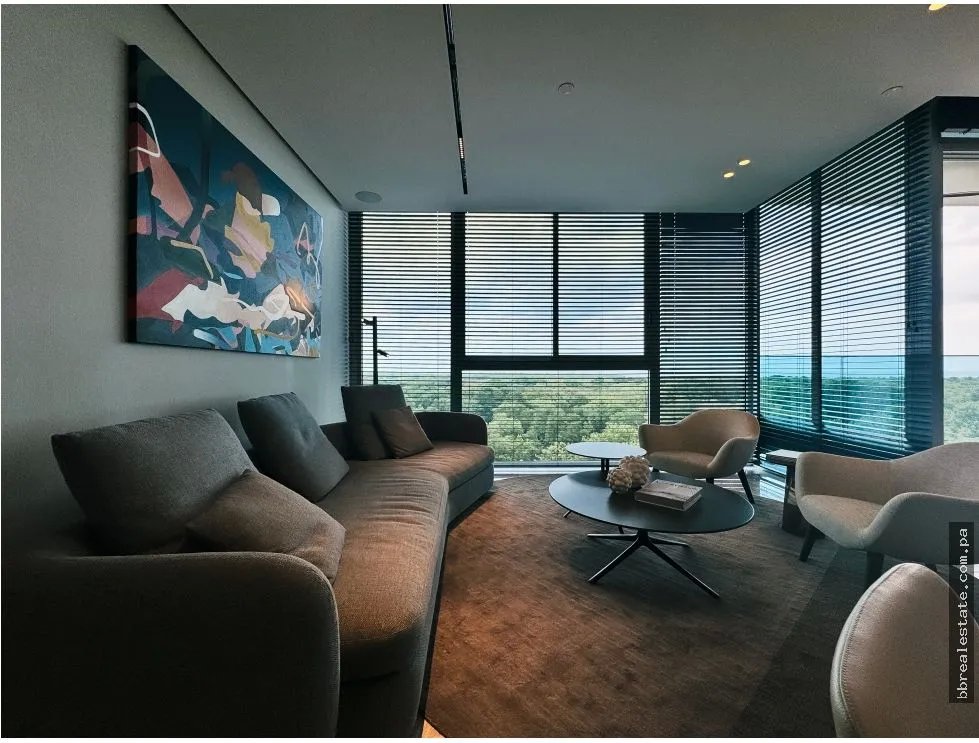 Venta de apartamento en PH The Ivy, Santa María