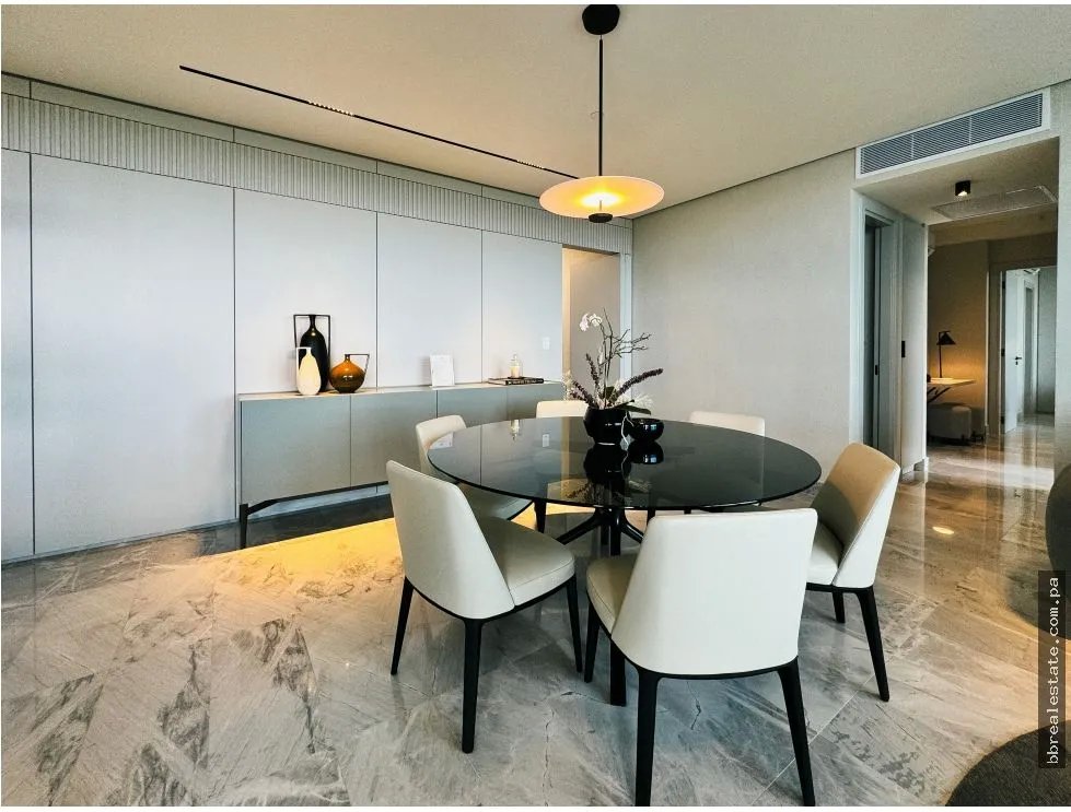 Venta de apartamento en PH The Ivy, Santa María