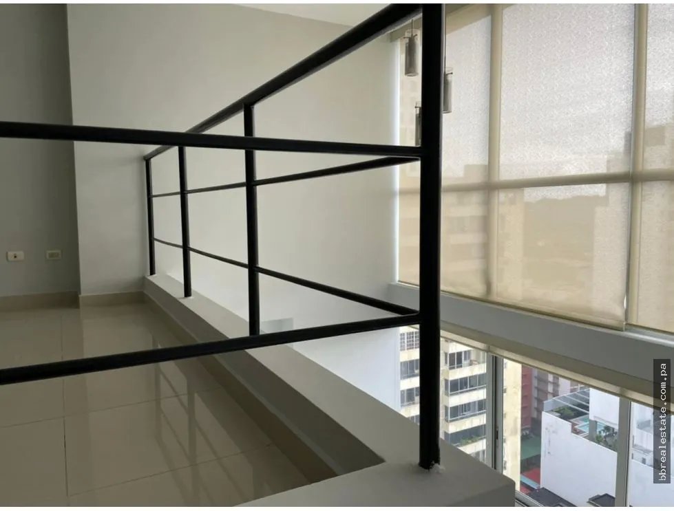 Venta de Apartamento en PH Vitro Loft, El Cangrejo