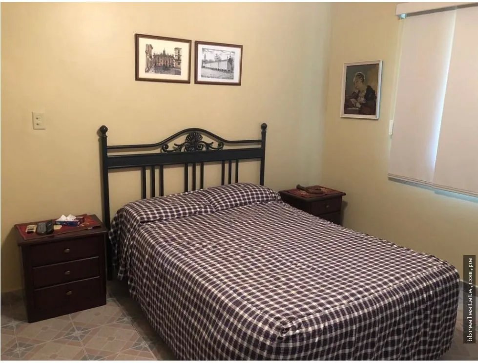 Single Family House for sale in Coronado