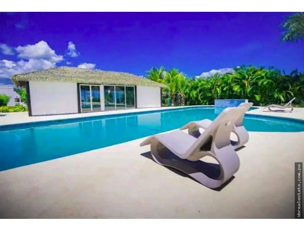 Alquiler de Casa en el PH Paradise Point, Coronado