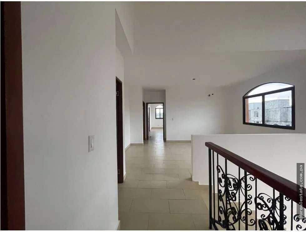 Single Family House for sale in Costa Sur