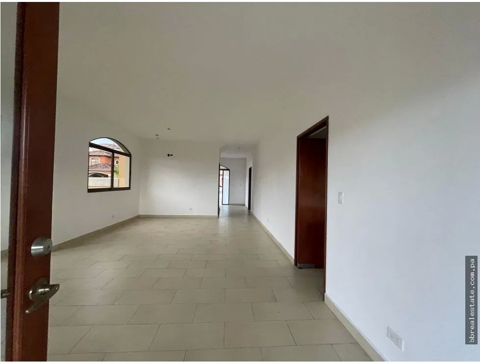 Single Family House for sale in Costa Sur