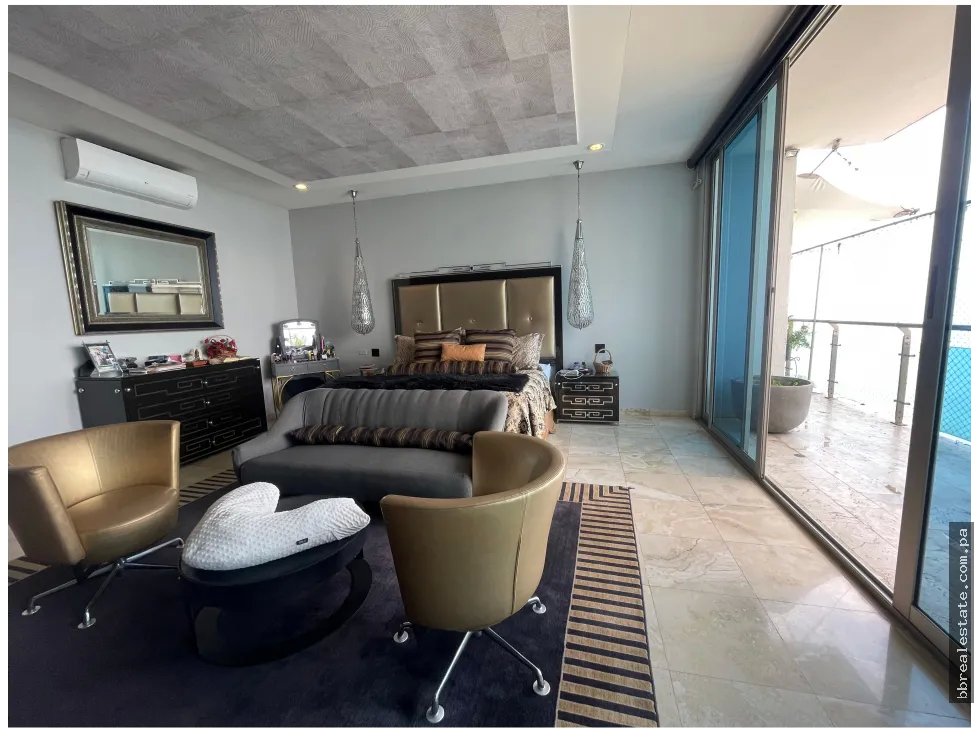 Apartment for sale in Punta Pacifica