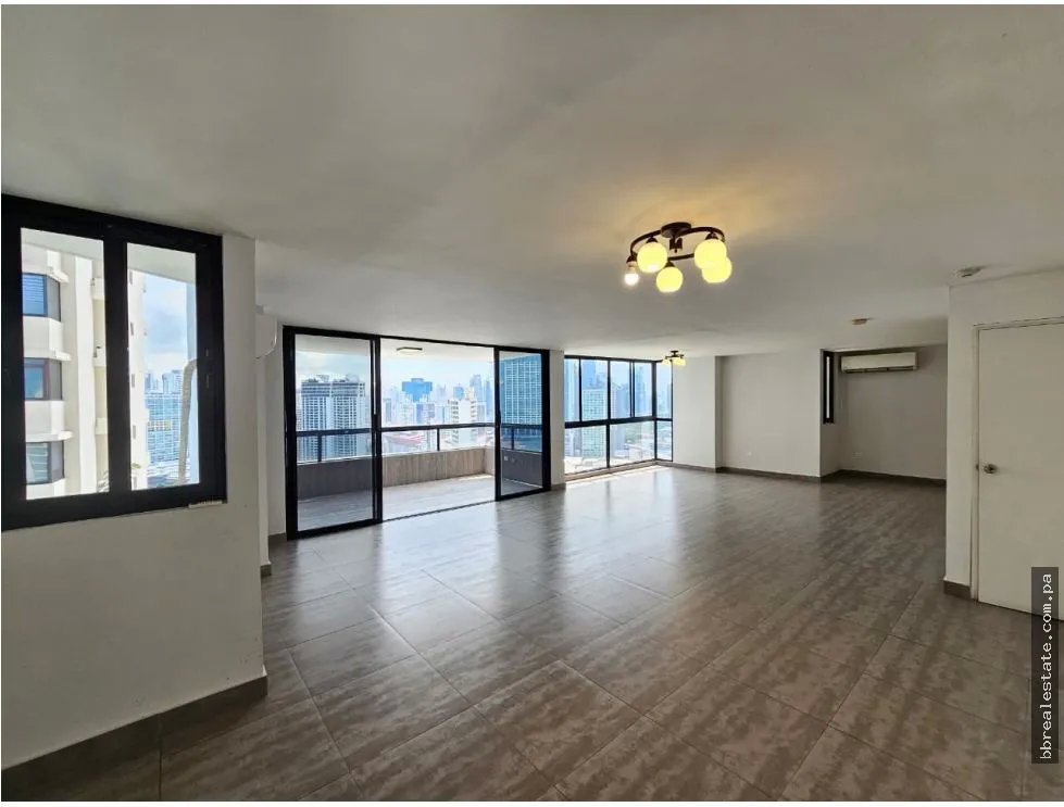 Apartment for sale in Punta Paitilla