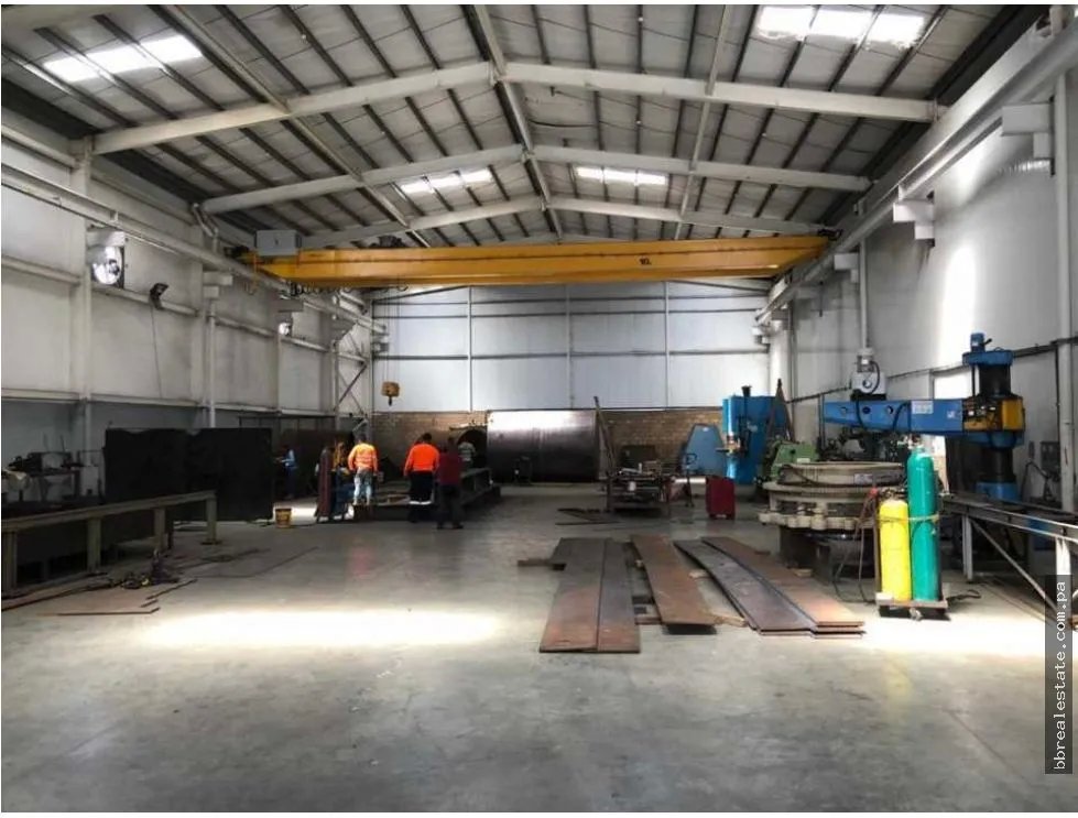 Warehouse for sale in Pacora
