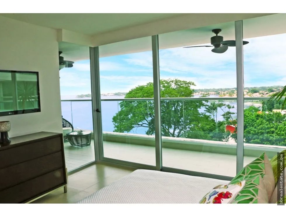Apartment for sale in Coronado