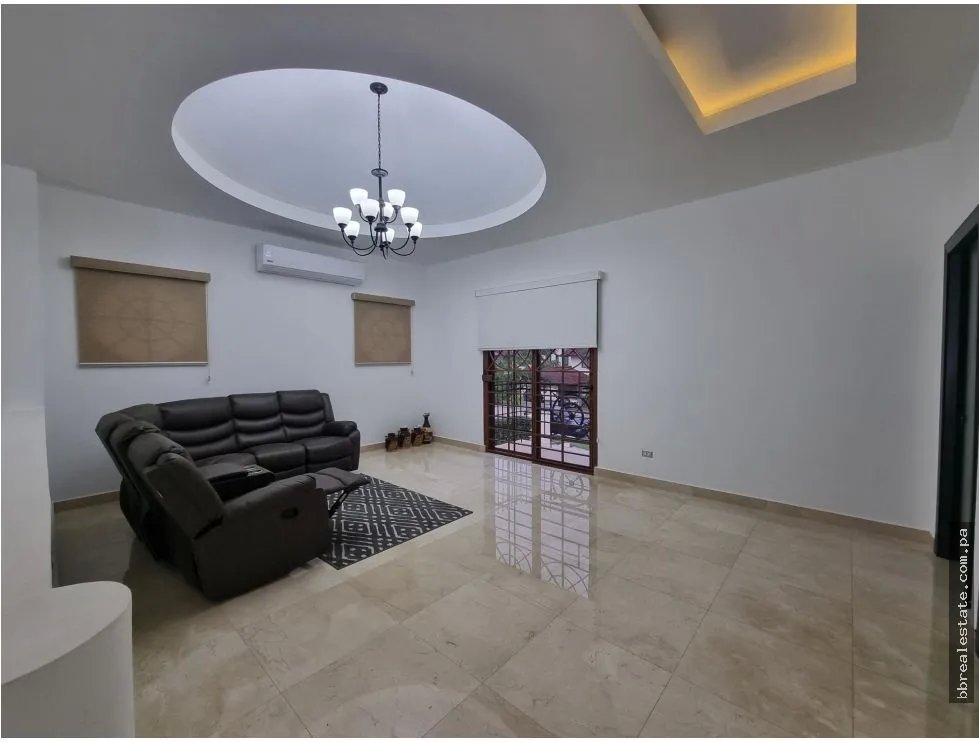 Venta casa en Clayton, Los Senderos de Camino de Cruces