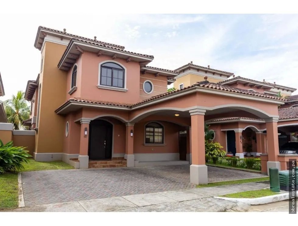 Single Family House for sale in Costa Sur