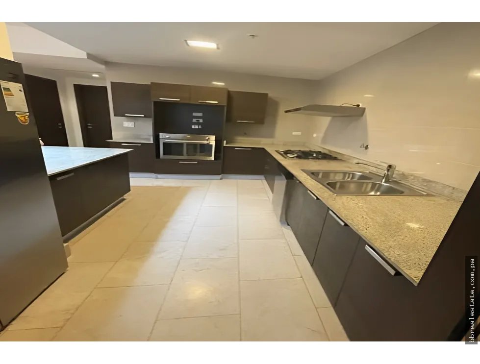 Venta de Apartamento en PH Grand Tower, Punta Pacifica