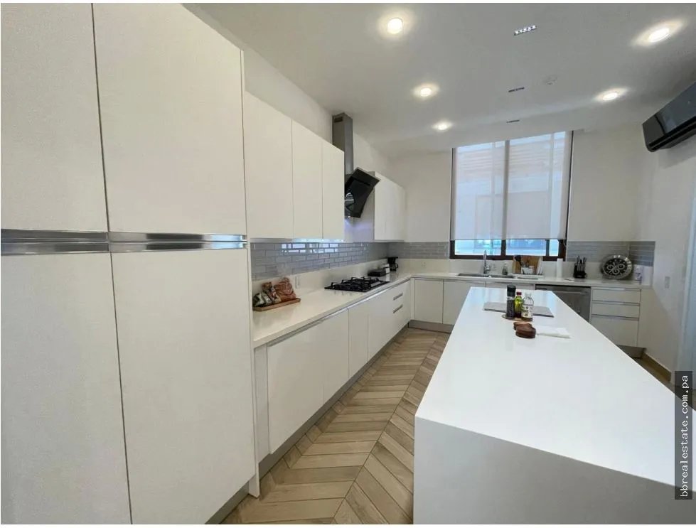 Alquiler de apartamento en PH Ocean Reef, Punta Pacífica