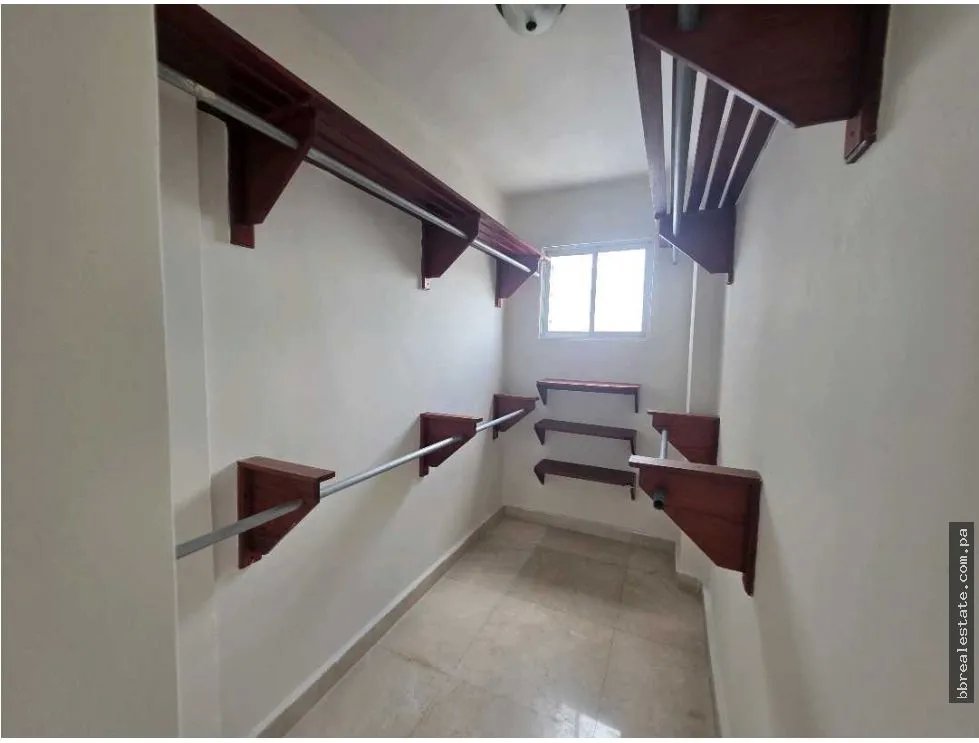 Alquiler de Apartamento en el PH Hills Tower, Hato Pintado
