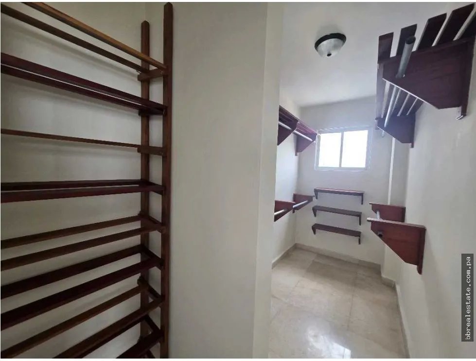Alquiler de Apartamento en el PH Hills Tower, Hato Pintado
