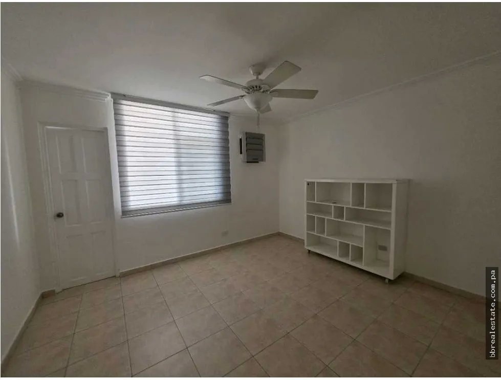 Apartment for rent in Via Espana