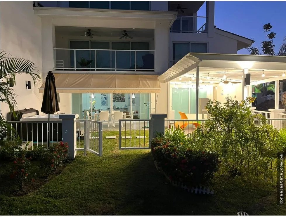 Alquiler de apartamento en Bijao, Ph  Quarry Heights