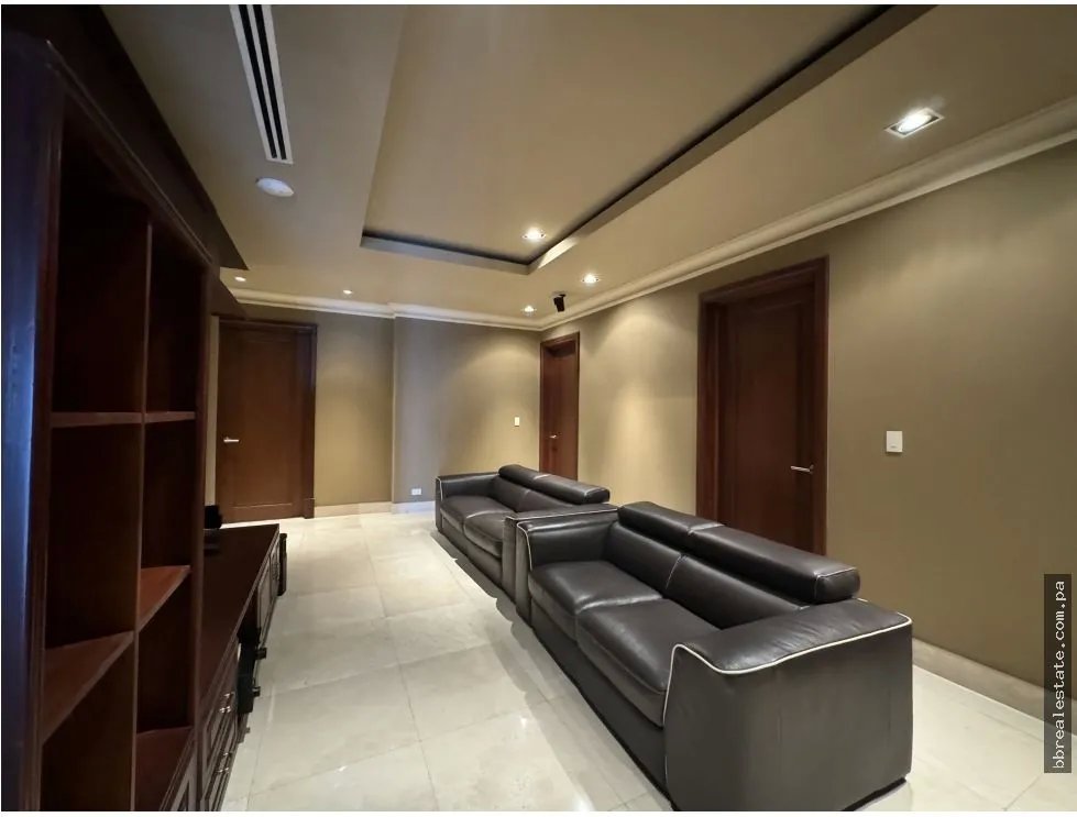 Apartment for sale in Costa del Este