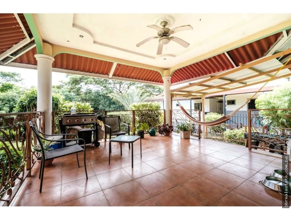 Single Family House for sale in David