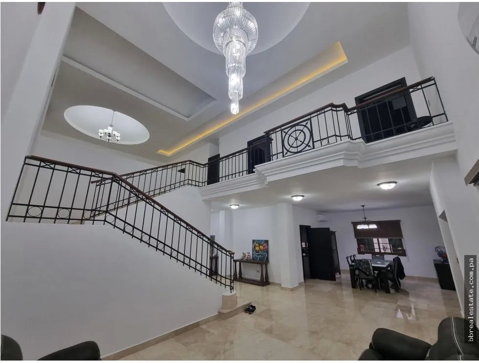 Venta casa en Clayton, Los Senderos de Camino de Cruces
