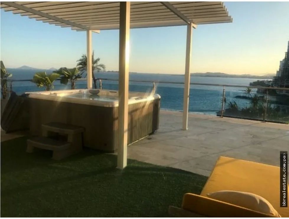 Apartment for sale in Punta Pacifica