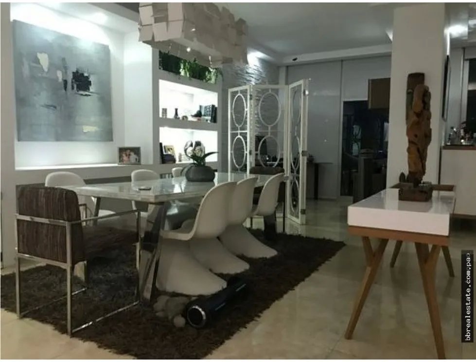 Apartment for sale in Punta Pacifica