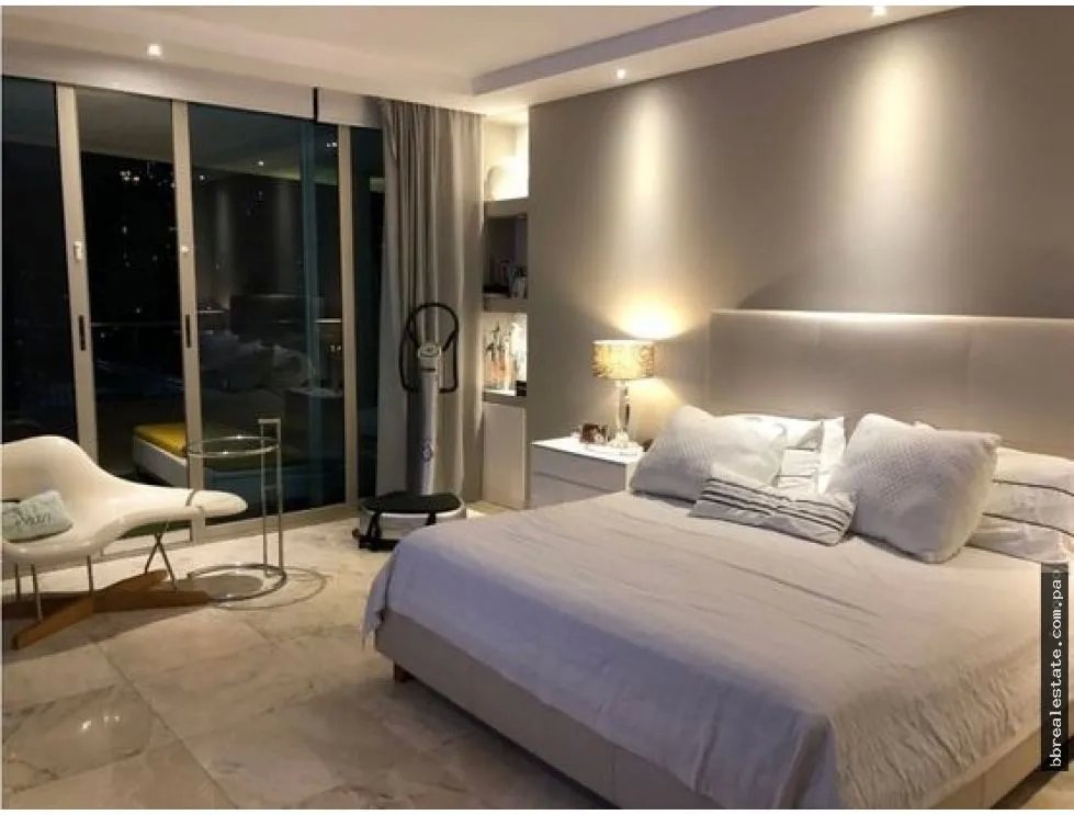 Venta de Apartamento en PH Aqualina, Punta Pacifica