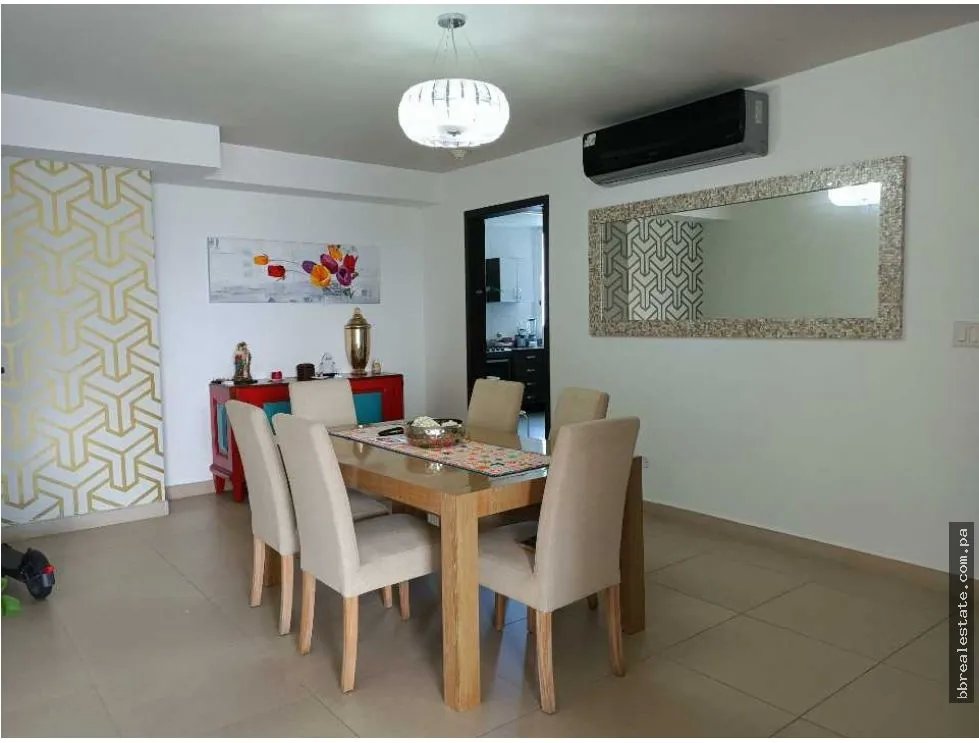 Venta de apartamento en PH Country Club, Costa del Este