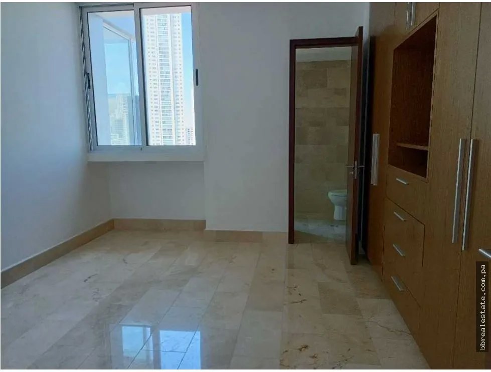 Apartment for sale in Coco del Mar
