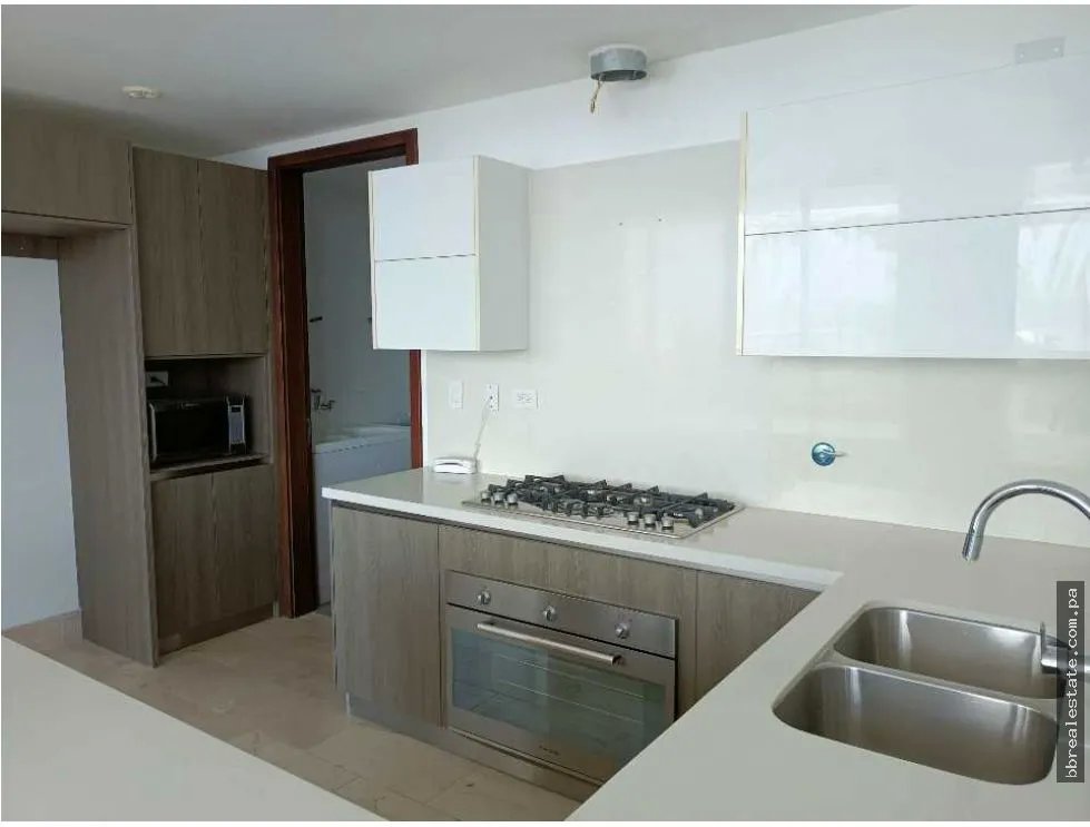 Venta de Apartamento en PH Panorama, Coco del Mar