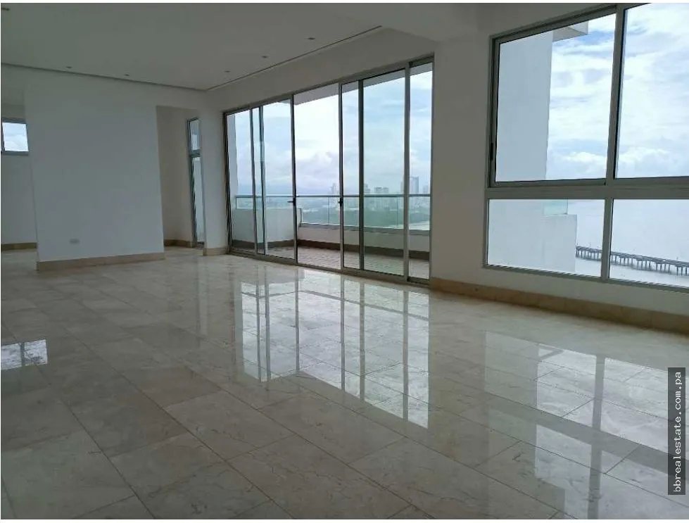 Venta de Apartamento en PH Panorama, San Francisco