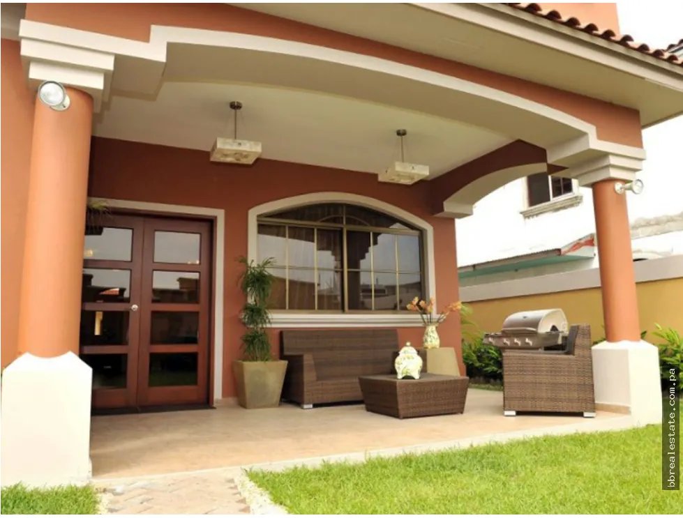 Single Family House for sale in Costa Sur