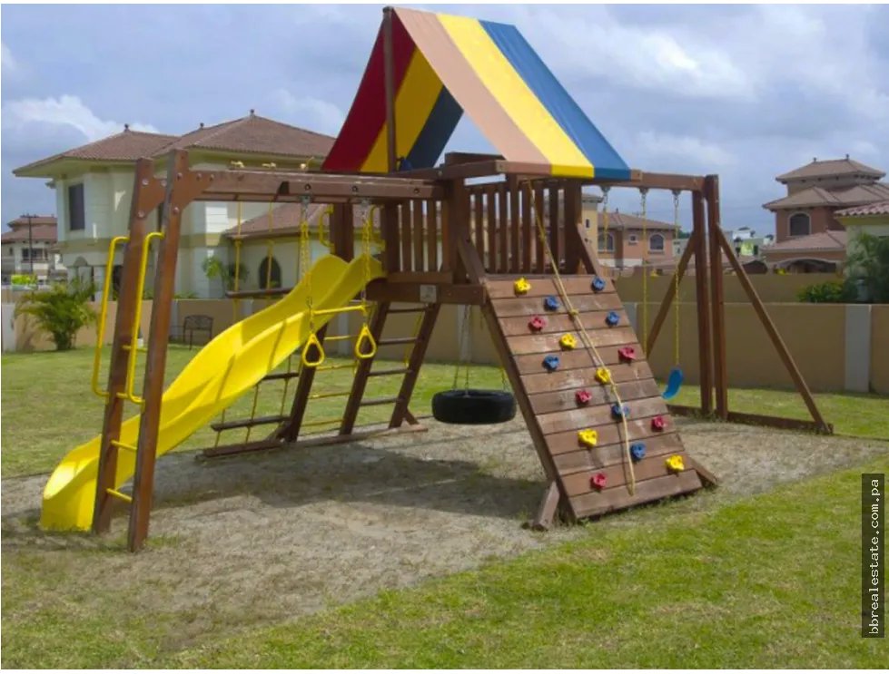 Single Family House for sale in Costa Sur