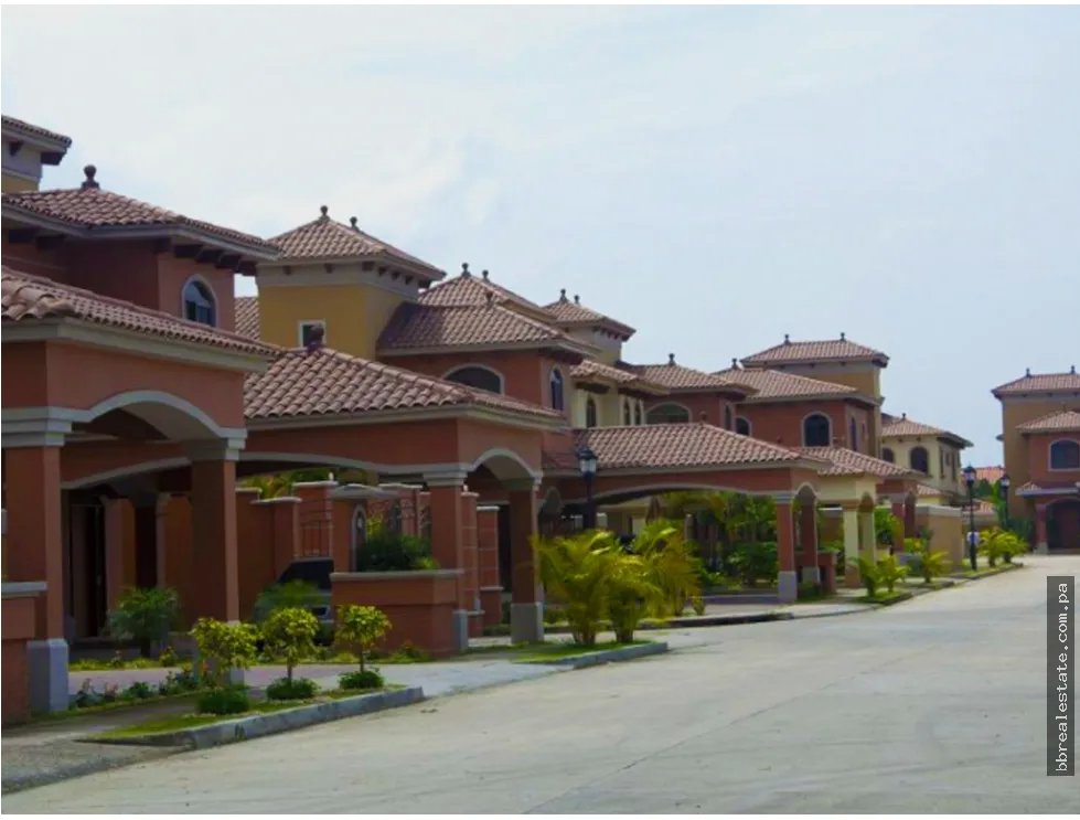 Venta de Casa en PH El Doral, Costa Sur