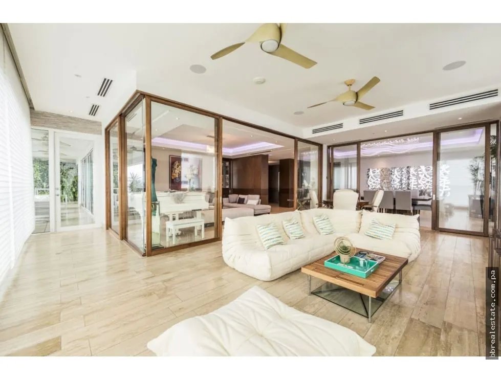 Venta de Apartamento en Costa del Este, PH Marea
