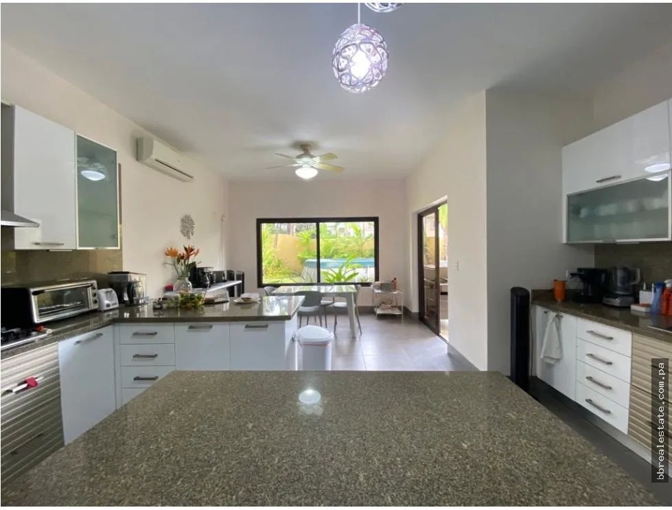 Single Family House for sale in Costa del Este