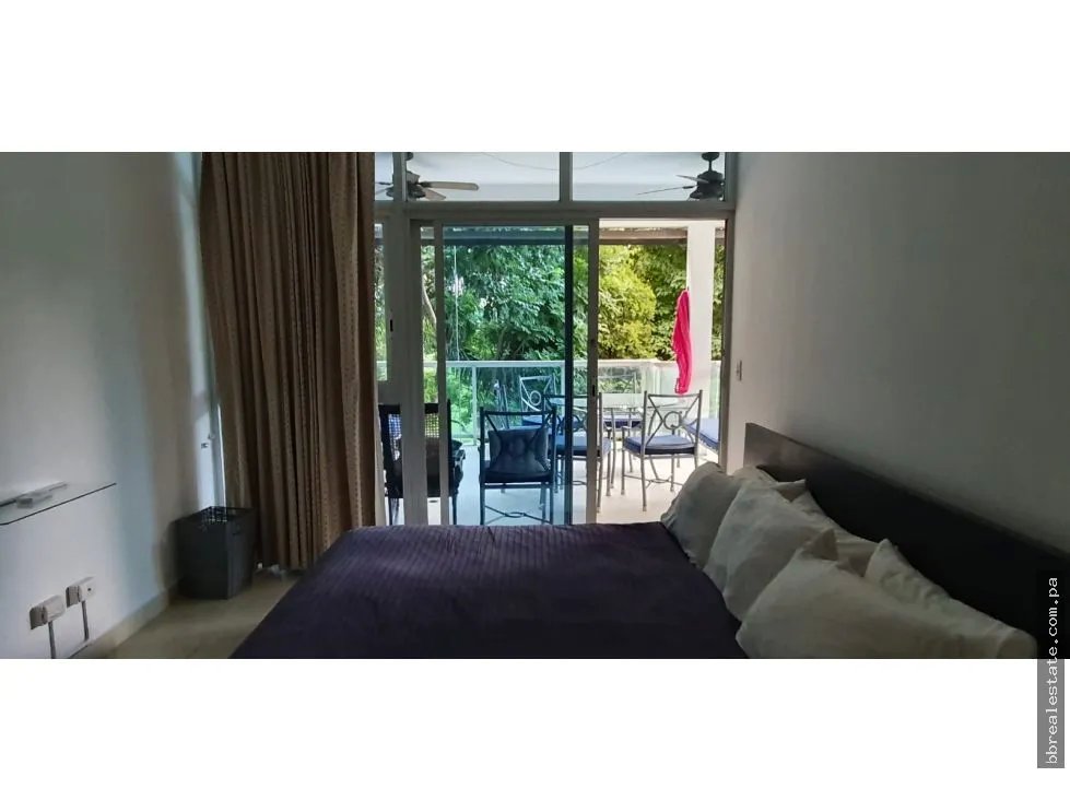 Alquiler de Apartamento en PH The Bridge, Causwey