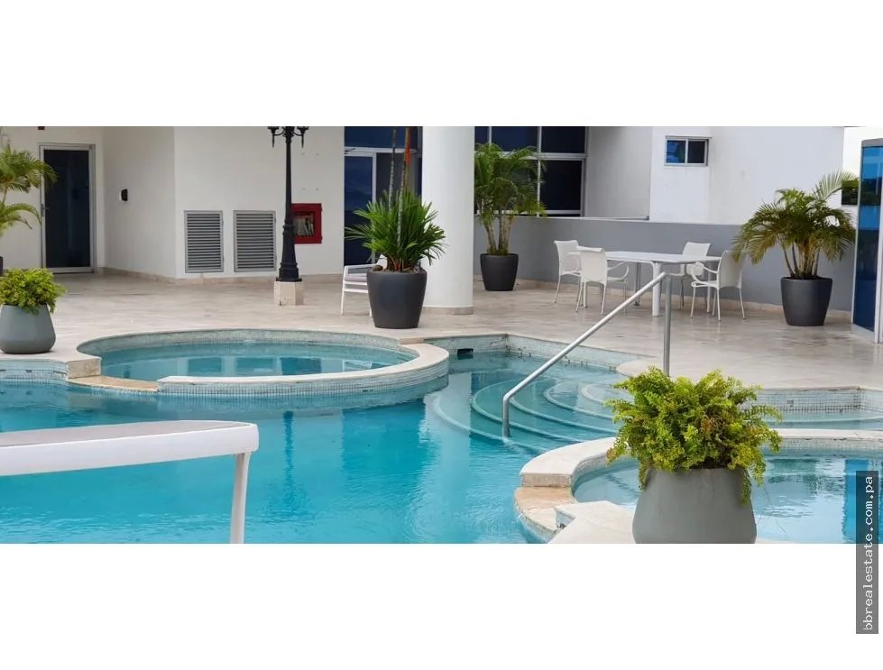 Alquiler de Apartamento en PH The Bridge, Causwey